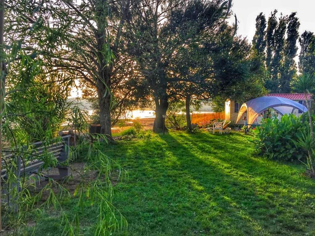 International Glamping Lago Di Bracciano Trevignano Romano Exteriér fotografie